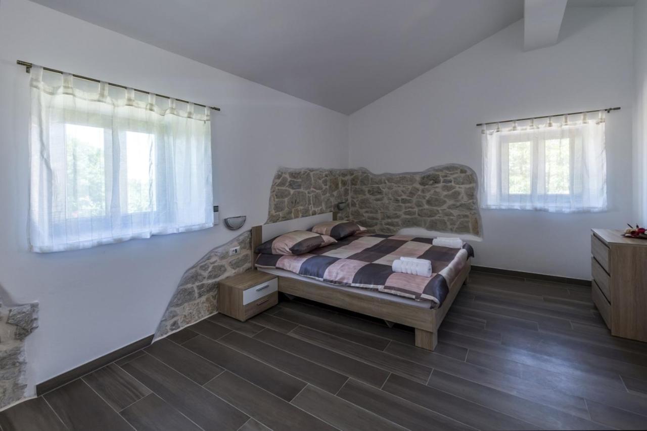 Spacious Four-Bedroom Villa Marija Klostar Eksteriør billede