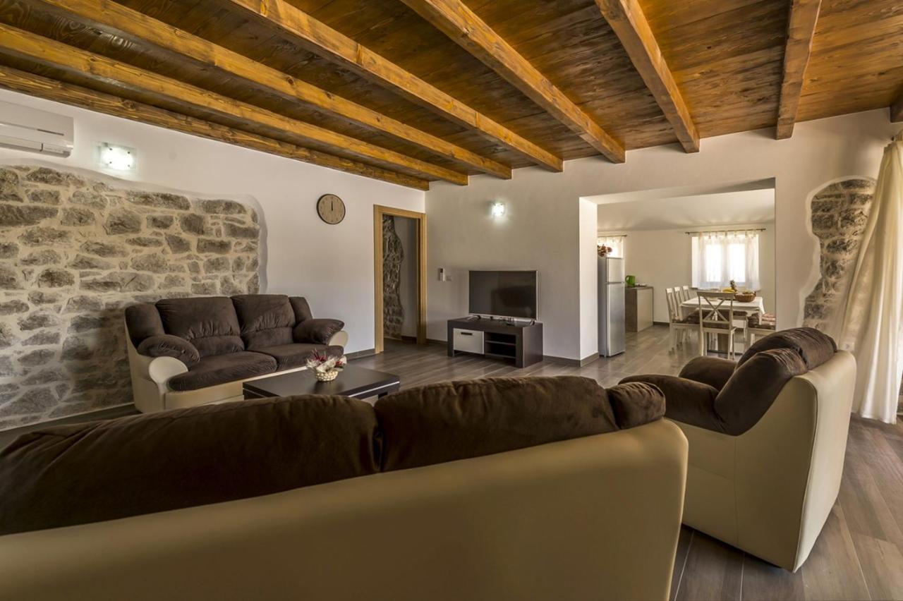 Spacious Four-Bedroom Villa Marija Klostar Eksteriør billede